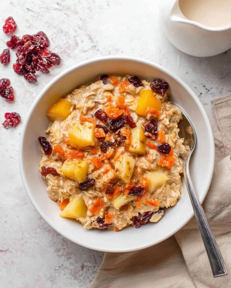 10-Minute Apple Carrot Oatmeal Recipe