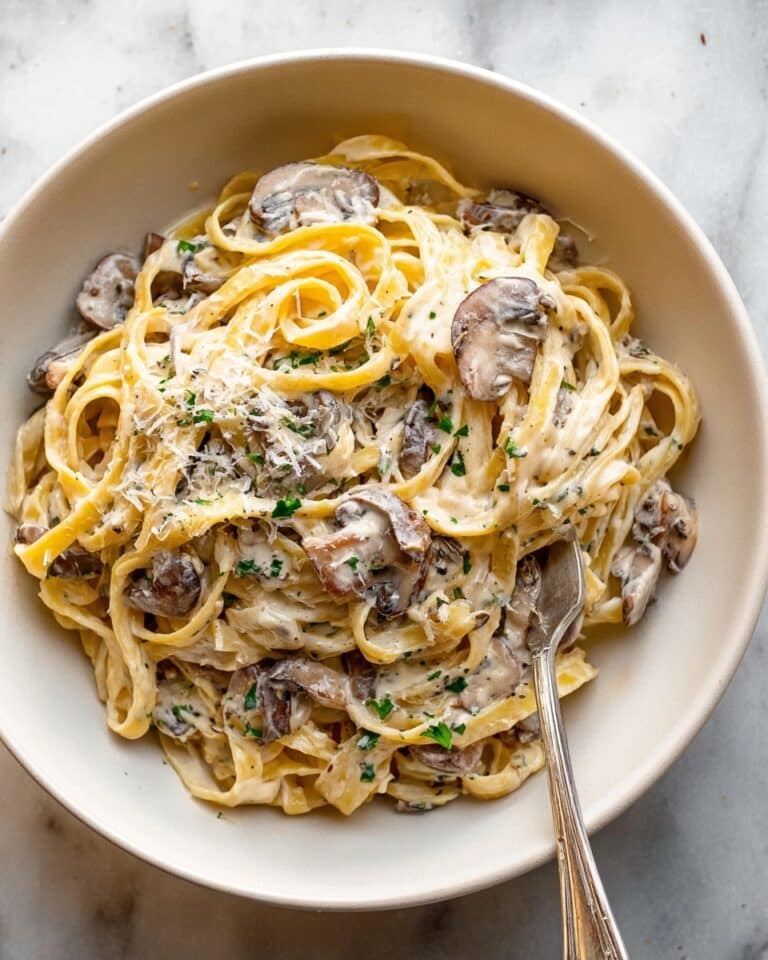 Creamy Mushroom Pasta Recipe